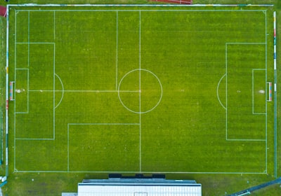 قرعةثمنالنهائيلدوريأبطالأوروبا2023مواجهاتمثيرةوتوقعاتصعبة