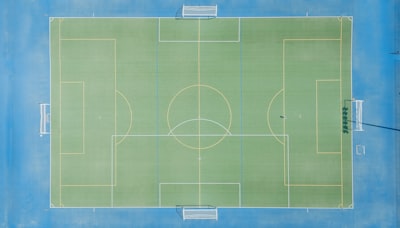 هل توتنهام في الدوري الانجليزي؟ هل توتنهام في الدوري الانجليزي؟